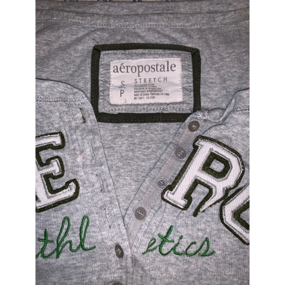 🌺 .•SALE•. Aeropostale Quarter sleeve
